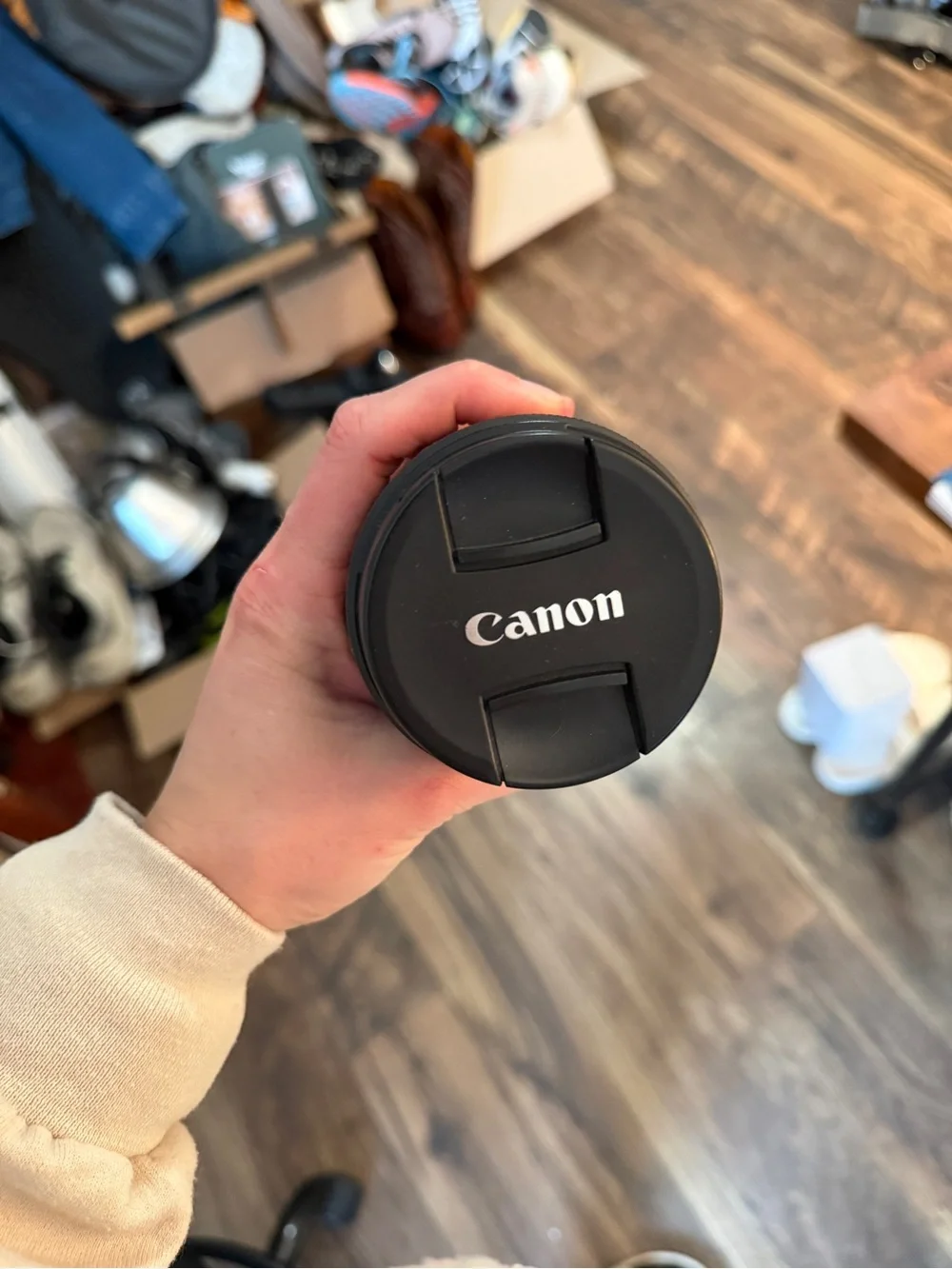 Canon 24-105mm Zoom Lens f 4-7.1